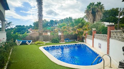 CASA DE 6 HABITACIONES CON PISCINA Y LICENCIA TURÍSTICA EN LLORET DE MAR, imatge 3
