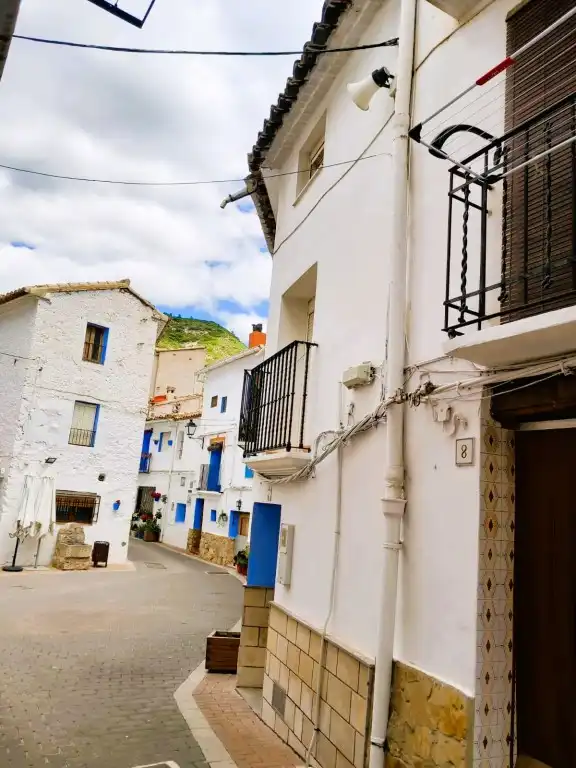 Vista exterior de Casa o chalet en venta en Sot de Chera con Amueblado, Horno y Lavadora