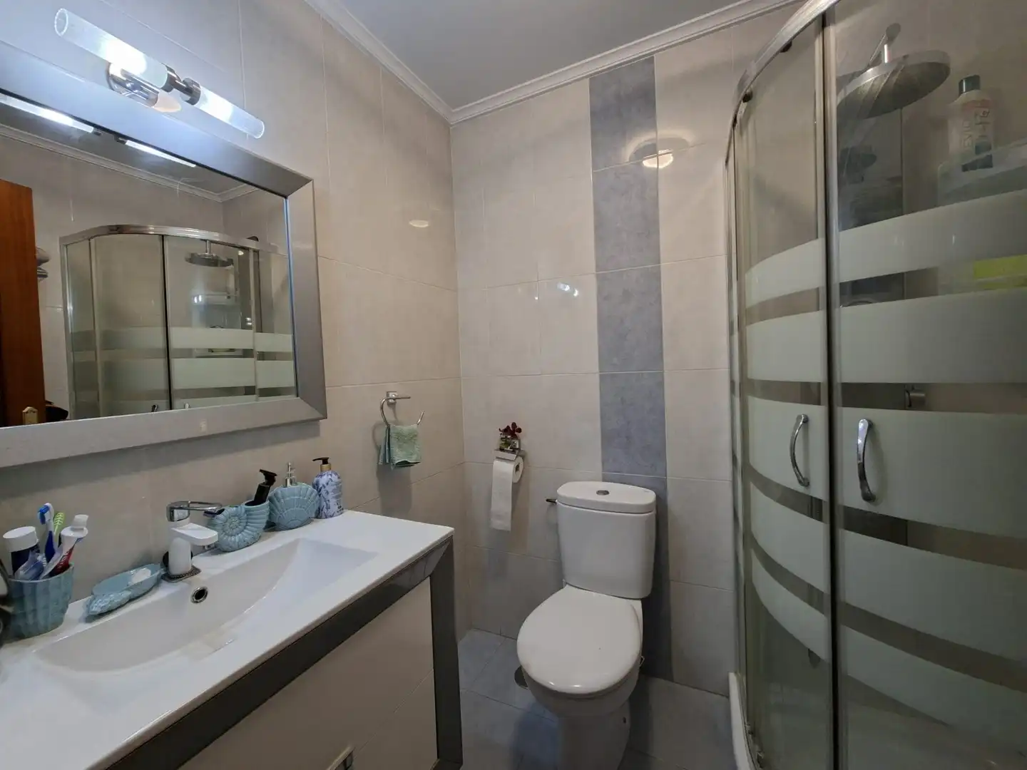 Bathroom of Duplexes for sale in Torrelavega   with Heating, Storage room and Balcony