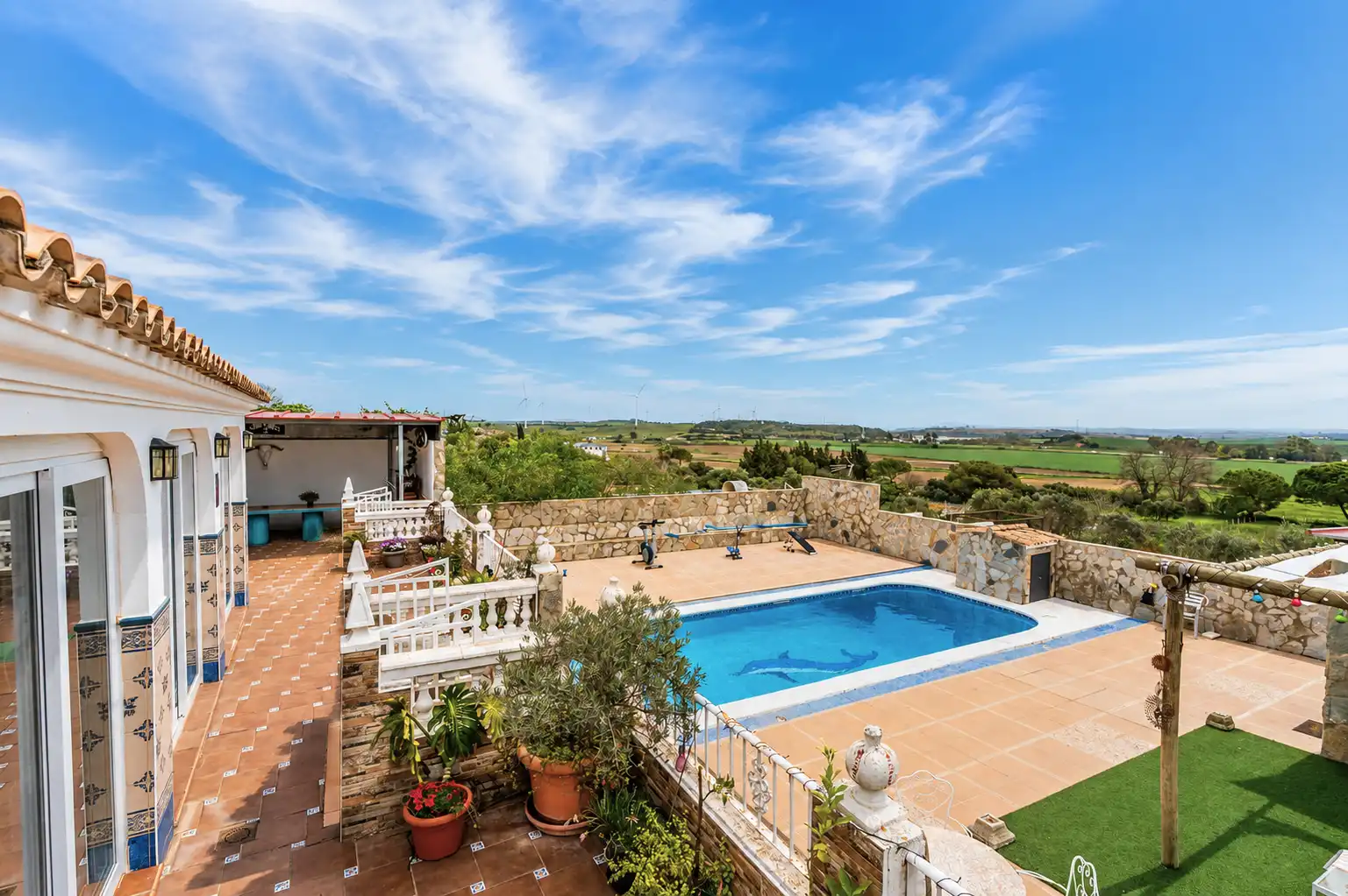 Chalet con piscina en venta en Los Franceses – La Vega