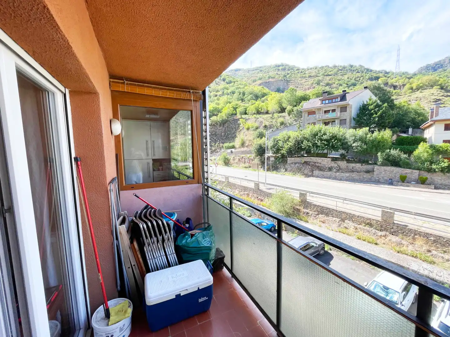 Terrasse von Wohnung zum Verkauf in Sort mit Terrasse, Abstellraum und Möbliert
