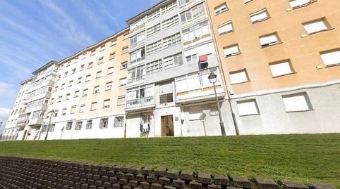 Foto 4 de Piso en venta en Calle Calle Sebastian Elcano 20 4º D, Villalegre - La Luz, Avilés