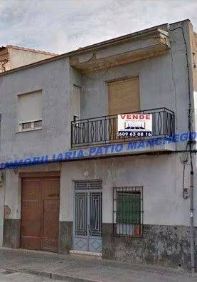 Casa-chalet en Venta en Mora