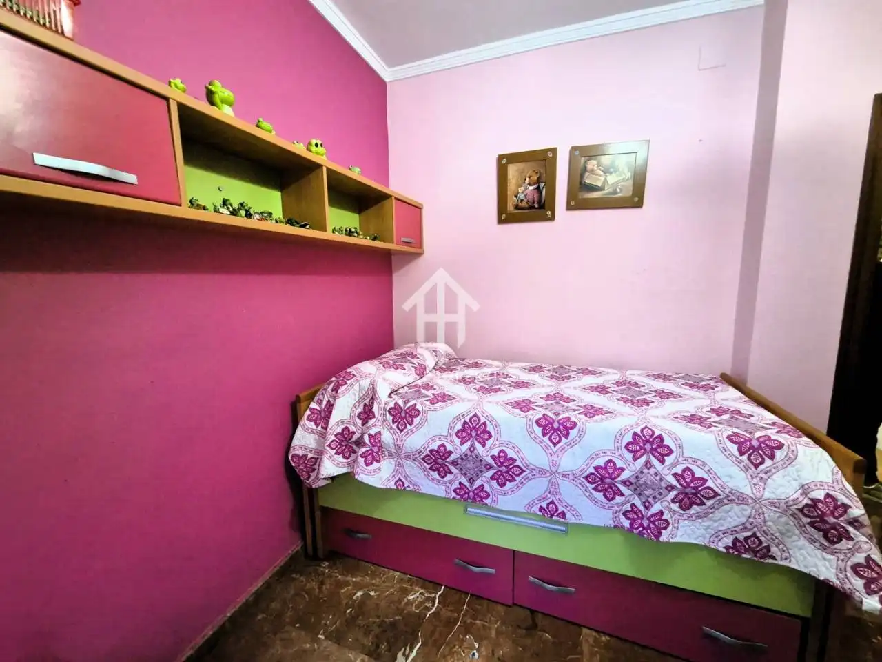Habitación de Piso en venta en Algarinejo con Balcón