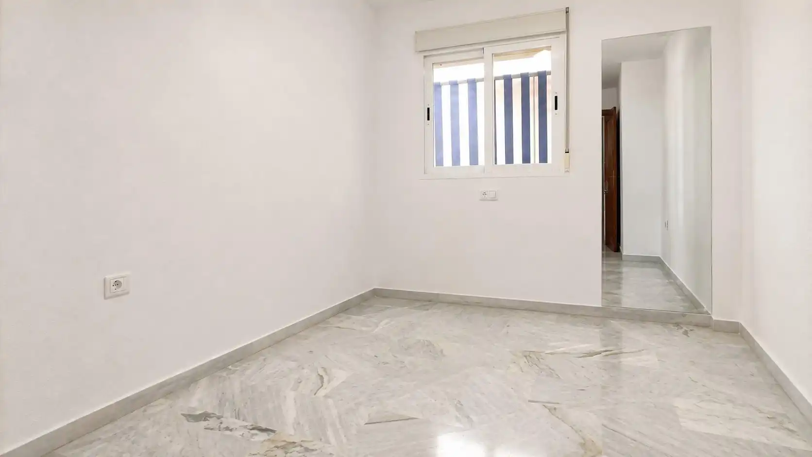 Schlafzimmer von Wohnung zum Verkauf in Marbella mit Terrasse und Gemeinschaftspool