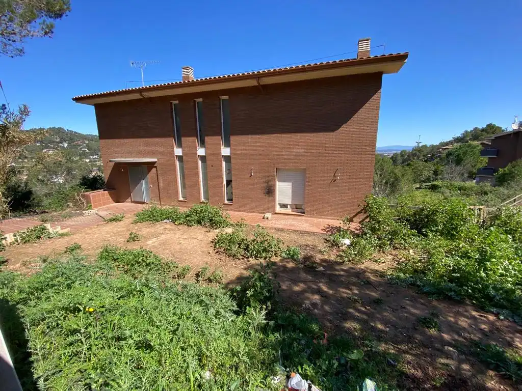 Villa à vendre à Urb Santa María de Lavall