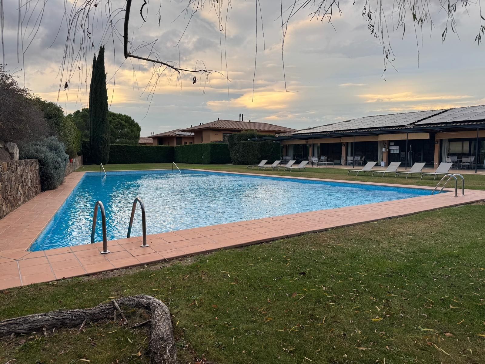 Swimming pool of Flat for sale in Navata  with Private garden, Furnished and Balcony