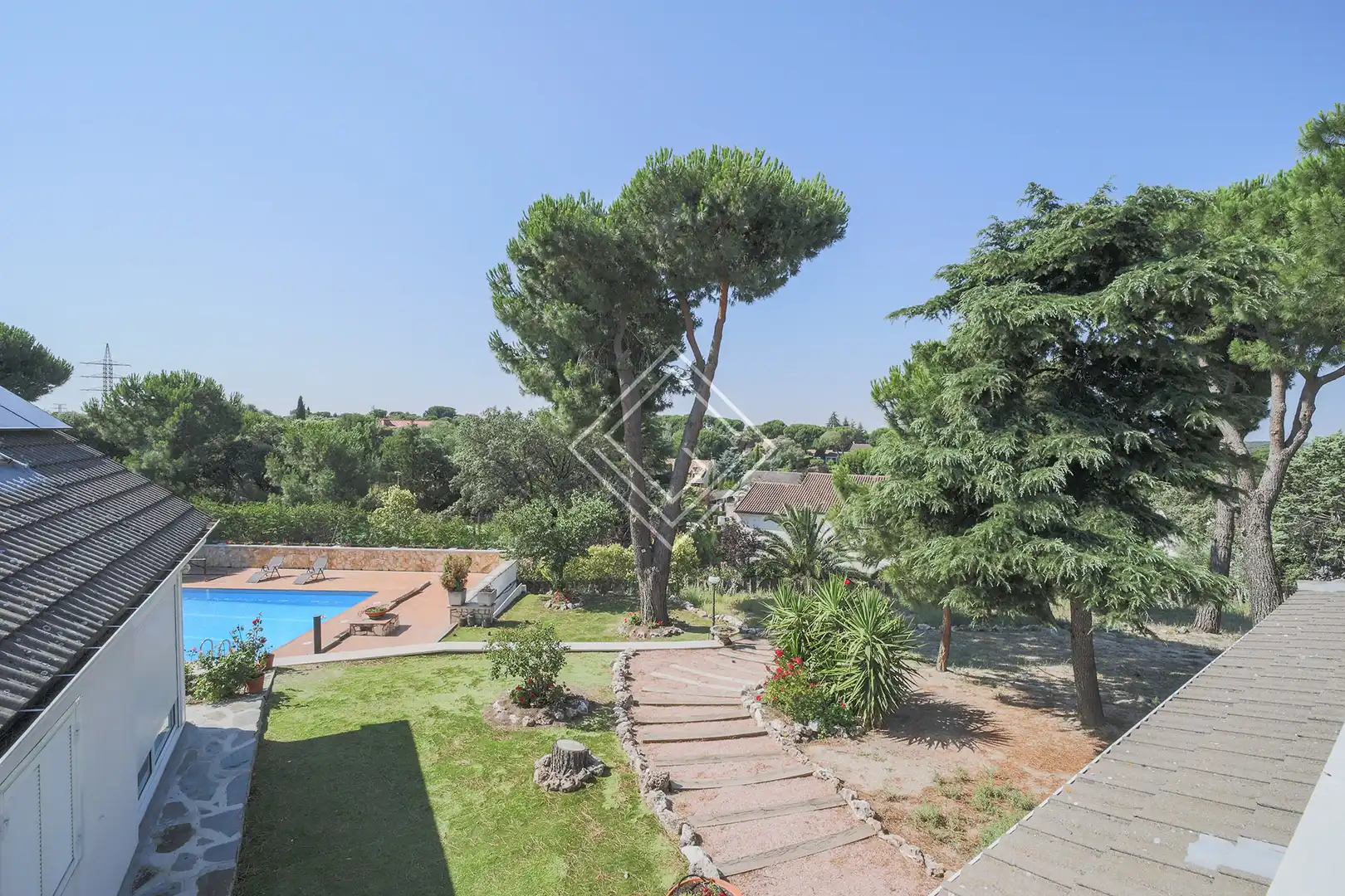 Jardí de Casa o xalet en venda en Pozuelo de Alarcón amb Aire condicionat, Calefacció i Jardí privat