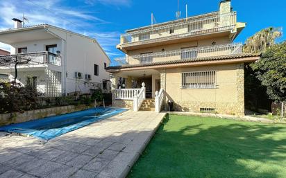 Exterior view of House or chalet for sale in Pineda de Mar  with Terrace, Swimming Pool and Balcony