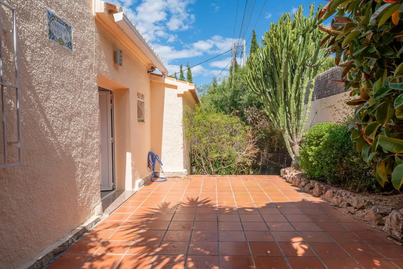 Houses for sale in Calle TRENCALL, La Granadella - Costa Nova