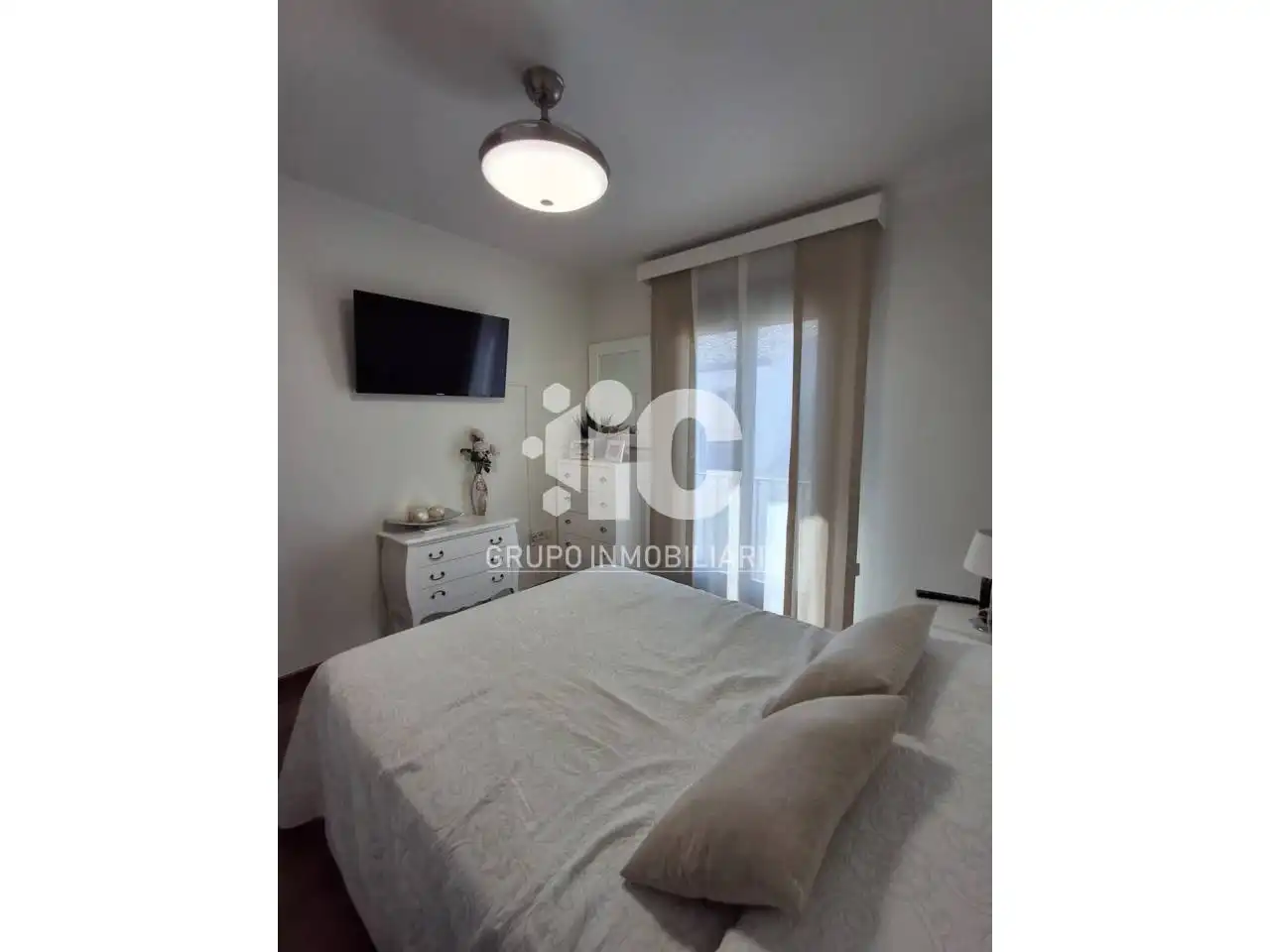 Bedroom of Flat for sale in Baena  with Air Conditioner