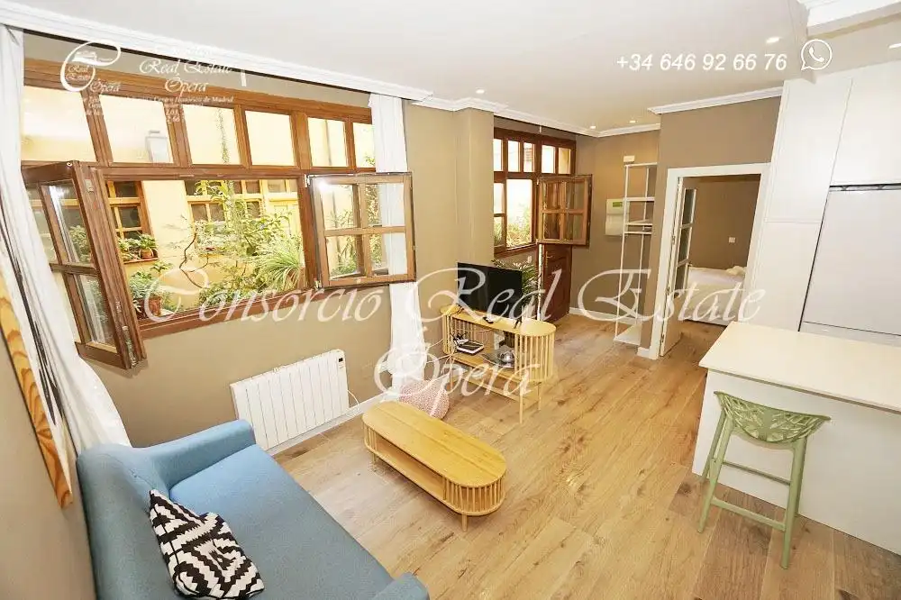 Flat for rent in Calle Bola, 2, Palacio