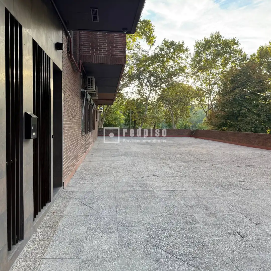Terrasse von Wohnung zur Miete in Madrid mit Klimaanlage, Heizung und Privatgarten