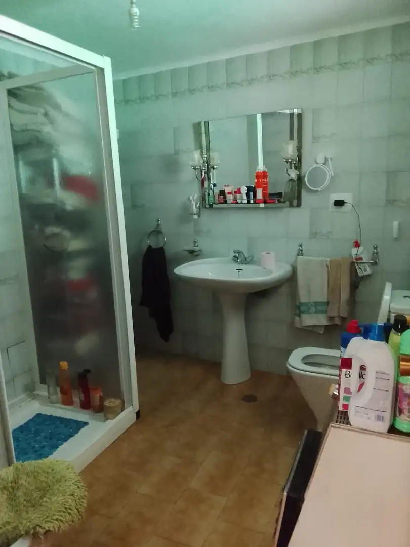 Baño de Casa o chalet en venta en Vara de Rey con Amueblado