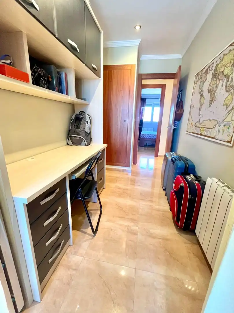 Piso en venta en Alicante / Alacant con Aire acondicionado, Calefacción y Piscina comunitaria