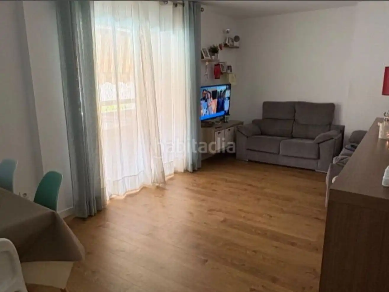 Wohnzimmer von Wohnung zum Verkauf in Sant Boi de Llobregat mit Klimaanlage, Terrasse und Schwimmbad