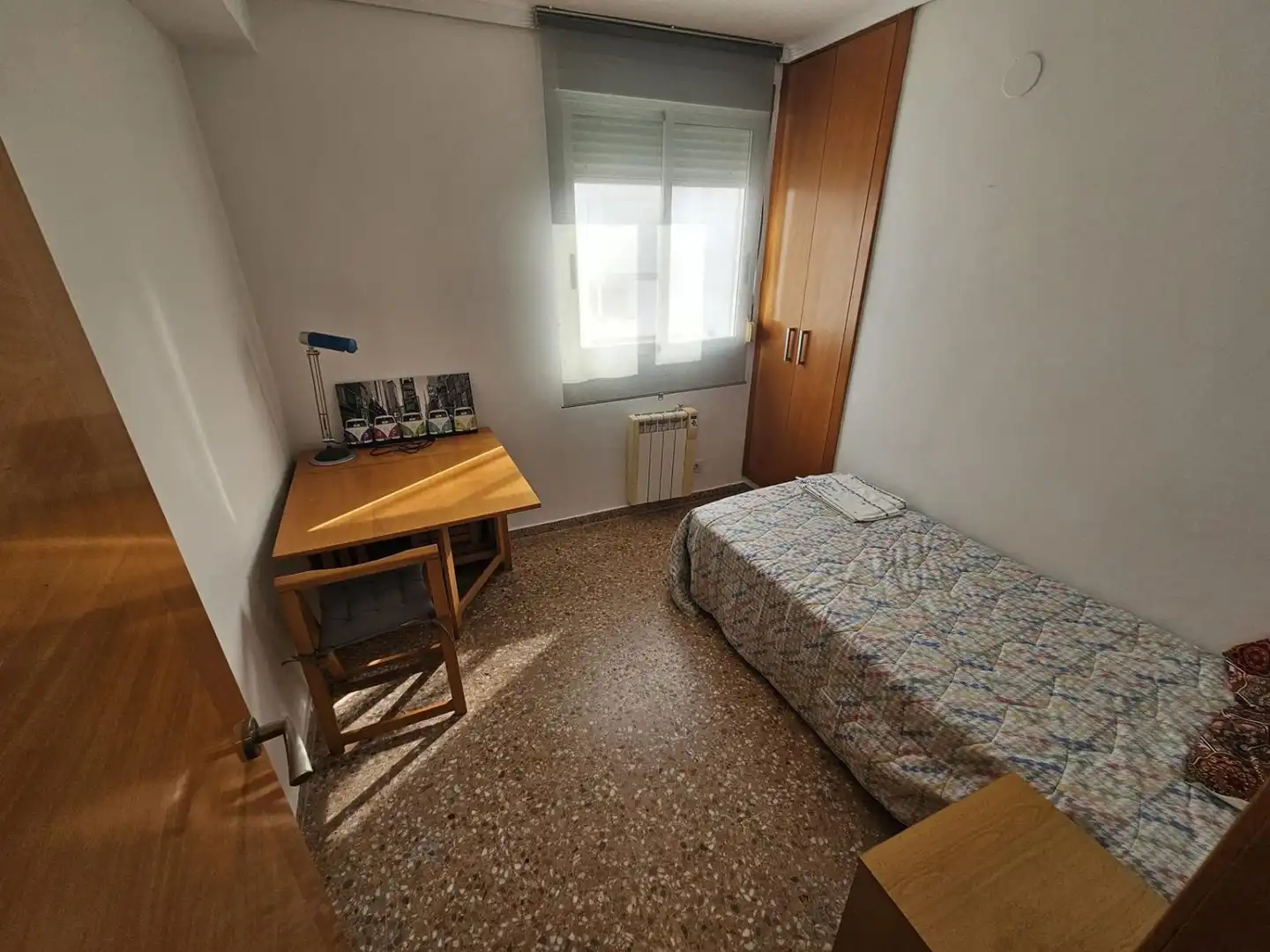 Attic for rent in Avenida de Valencia - Avenida de Casalduch