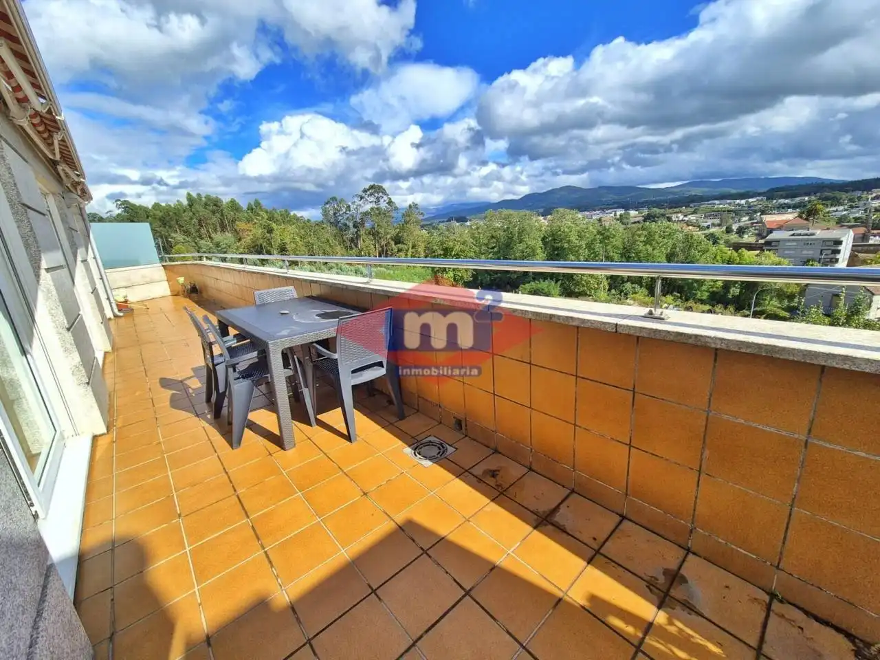 Dachboden zur Miete in Calle centro, Salvaterra de Miño
