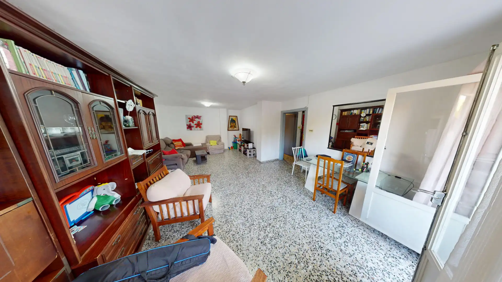 Wohnung zum Verkauf in Alicante / Alacant mit Terrasse, Möbliert und Ofen