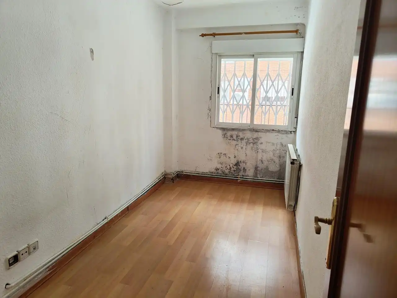Schlafzimmer von Wohnung zum Verkauf in Madrid