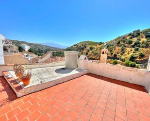 Vista exterior de Finca rústica en venda en Almáchar amb Terrassa, Traster i Moblat