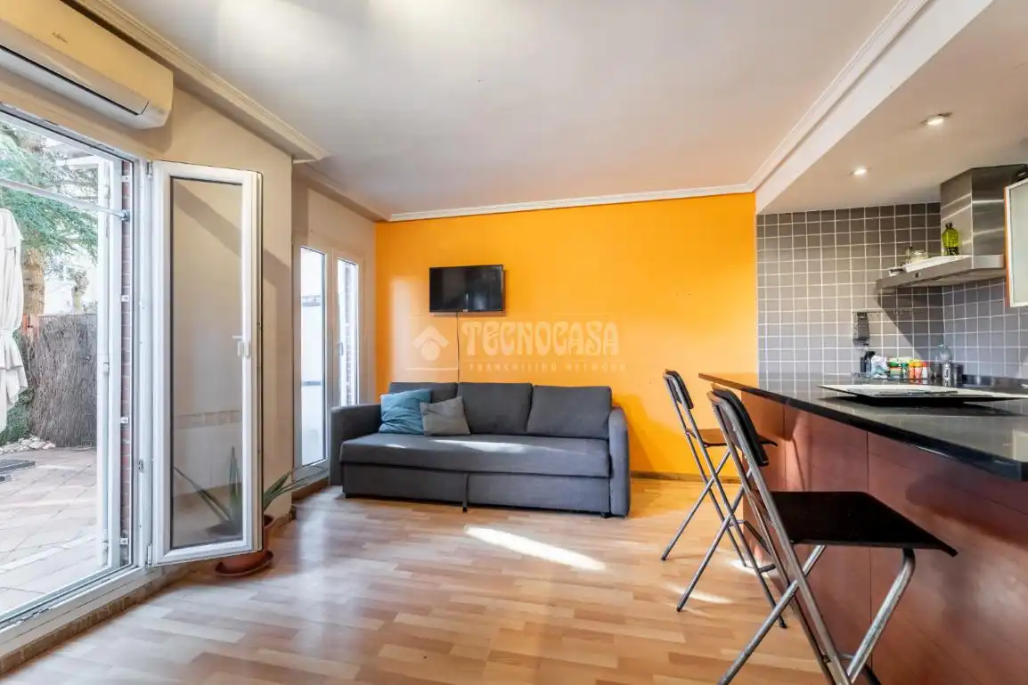 Sala de estar de Piso en venta en Las Rozas de Madrid con Calefacción y Terraza
