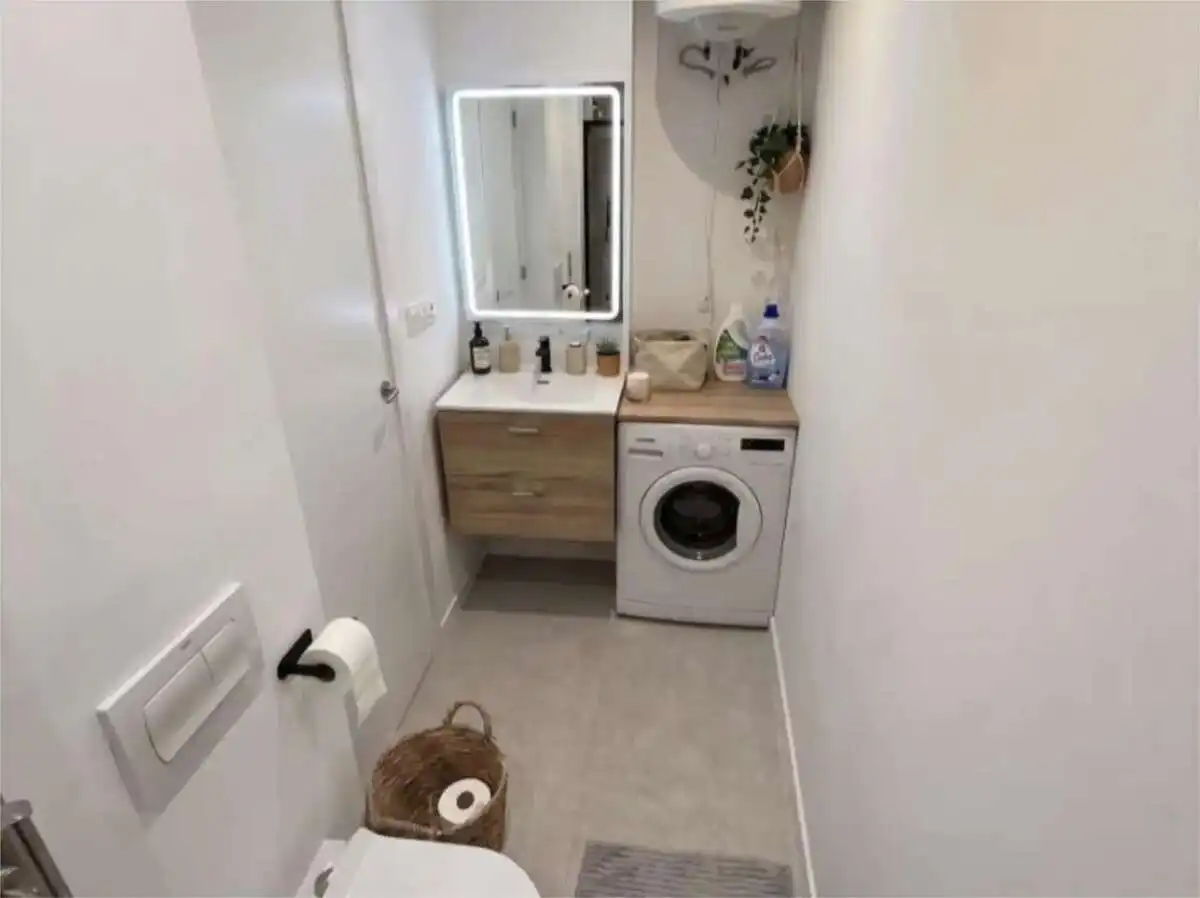 Badezimmer von Wohnung zum Verkauf in Madrid