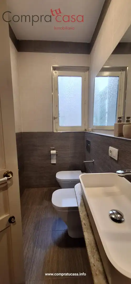 Bany de Pis de lloguer en Segovia amb Calefacció, Moblat i Balcó