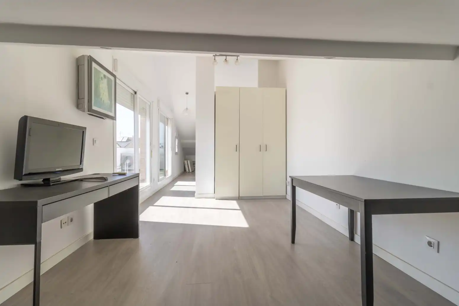 Habitación de Casa adosada en venta en Espartinas con Aire acondicionado, Terraza y Piscina
