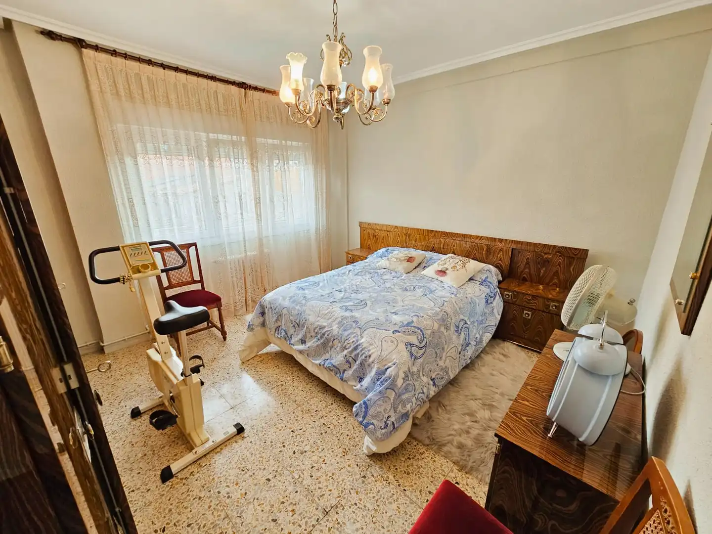 Habitación de Casa o chalet en venta en Palencia con Calefacción, Jardín privado y Terraza