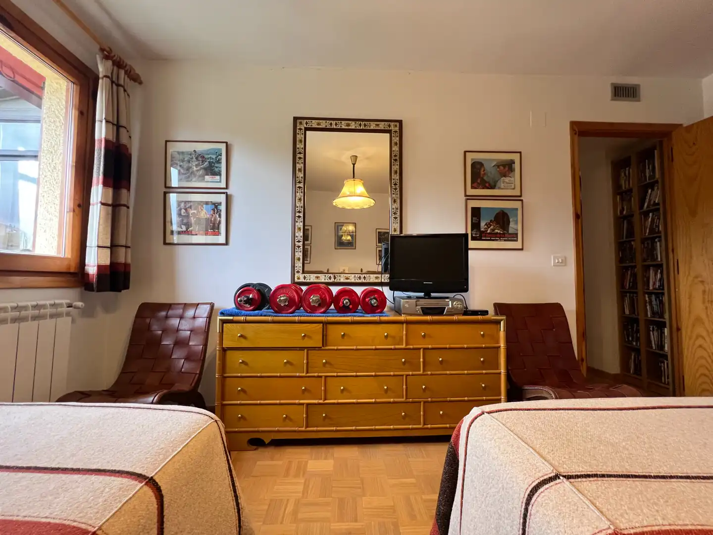 Living room of Attic for sale in Jaca  with Terrace and Community pool
