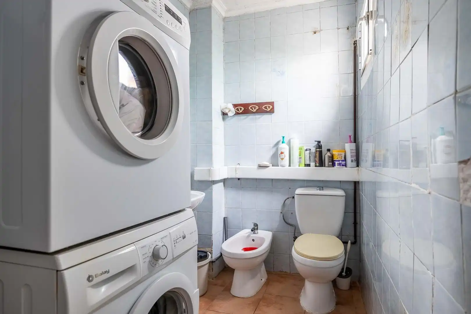 Bany de Casa o xalet en venda en Sevilla amb Terrassa i Traster