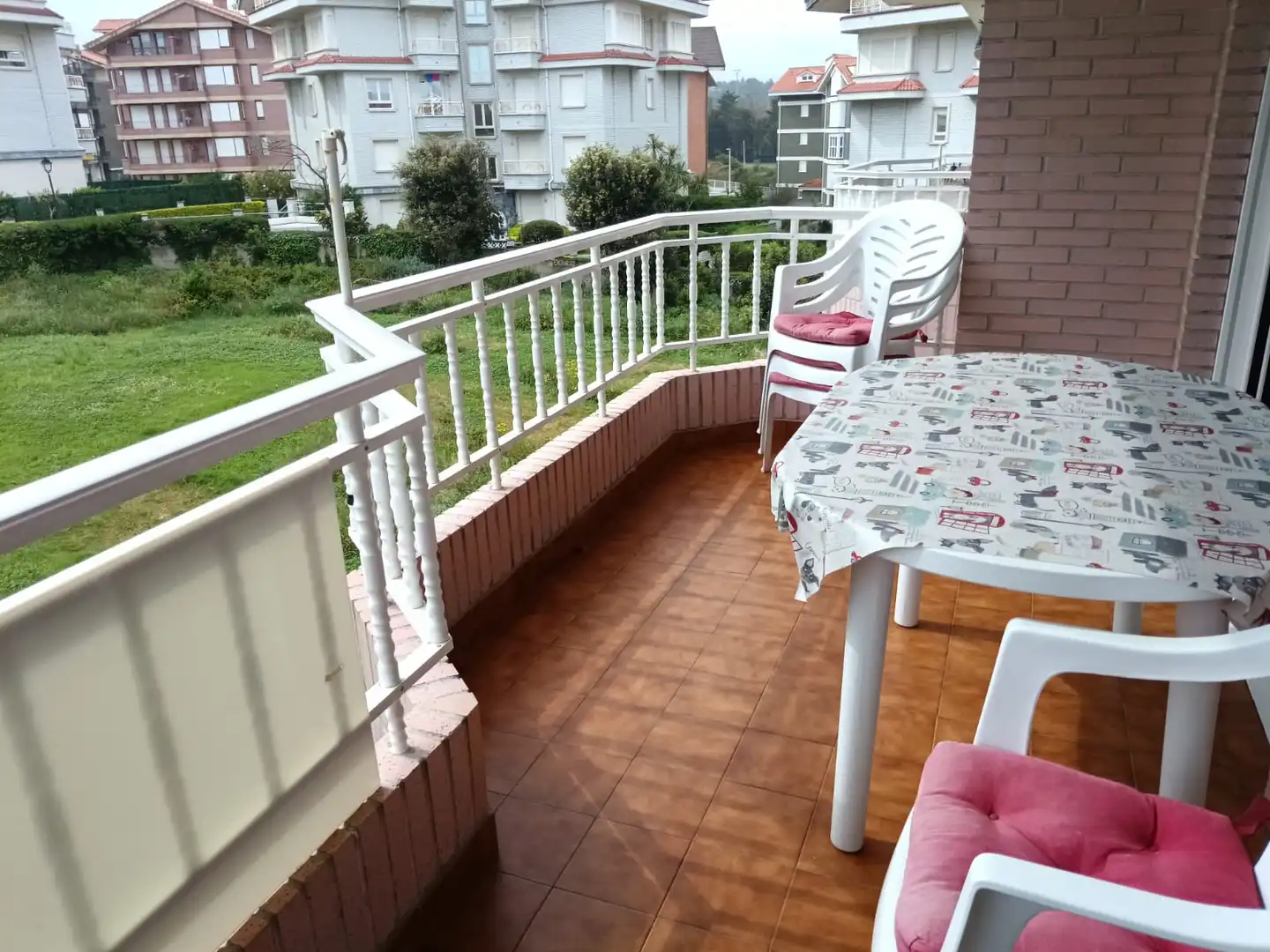 Terraza de Piso en venta en Noja con Calefacción, Terraza y Amueblado