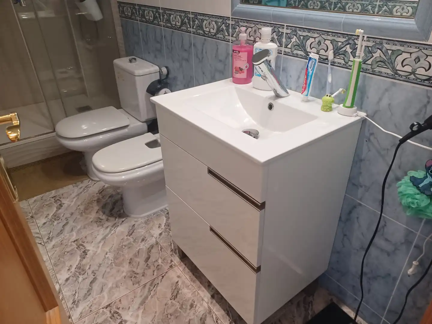 Bany de Àtic en venda en Badalona amb Terrassa