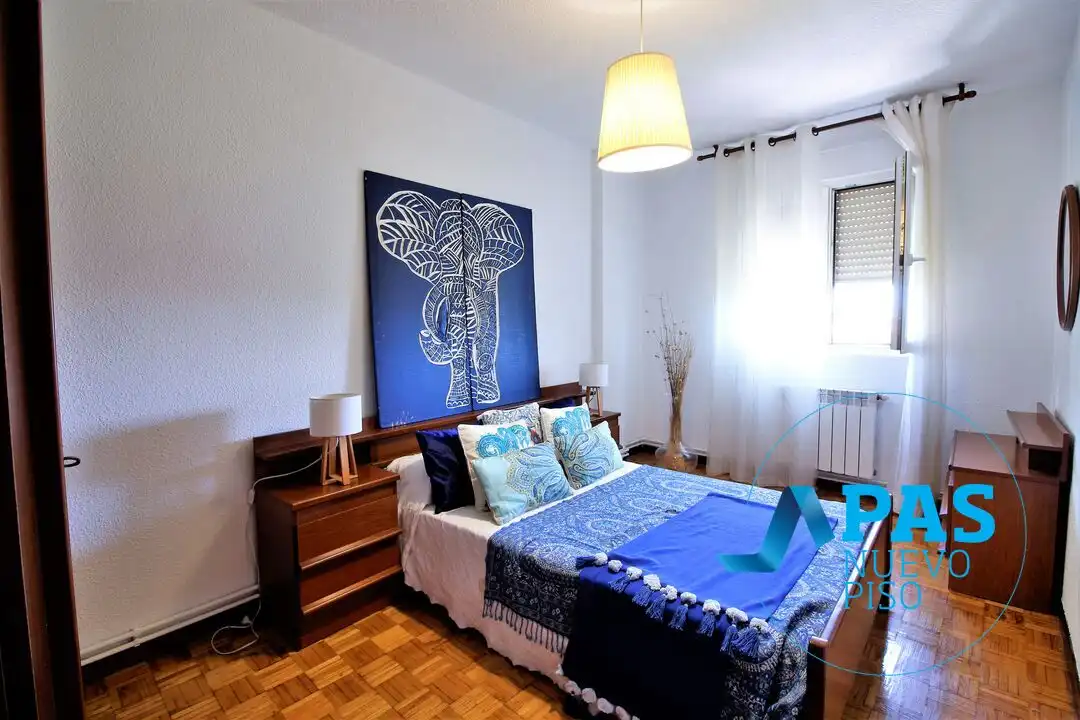 Habitación de Piso en venta en Santander con Calefacción, Trastero y Amueblado
