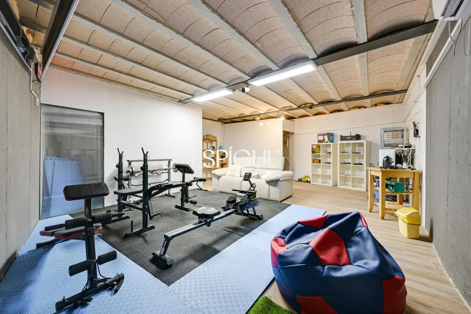 Houses for sale in Rubí  with Air Conditioner, Heating and Terrace