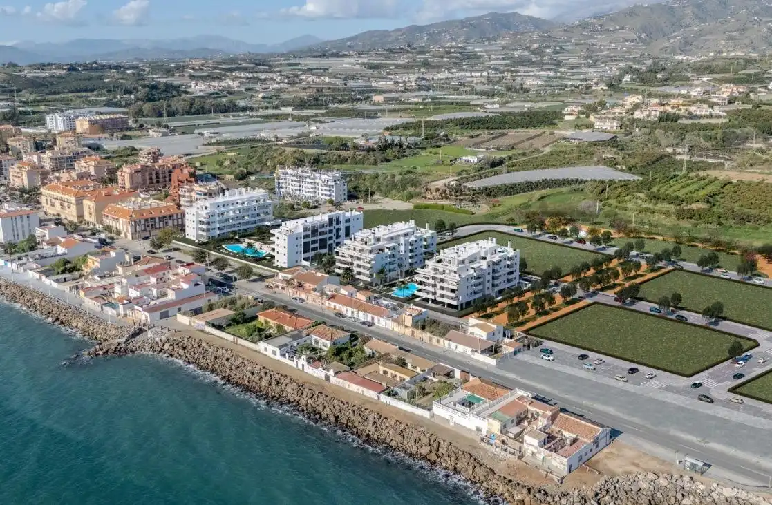 Vista exterior de Apartamento en venta en Algarrobo con Aire acondicionado, Calefacción y Terraza