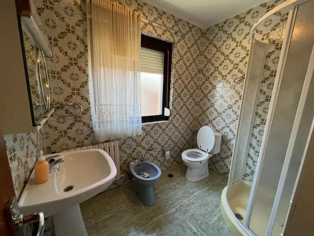 Baño de Casa o chalet en venta en Noceda del Bierzo con Calefacción