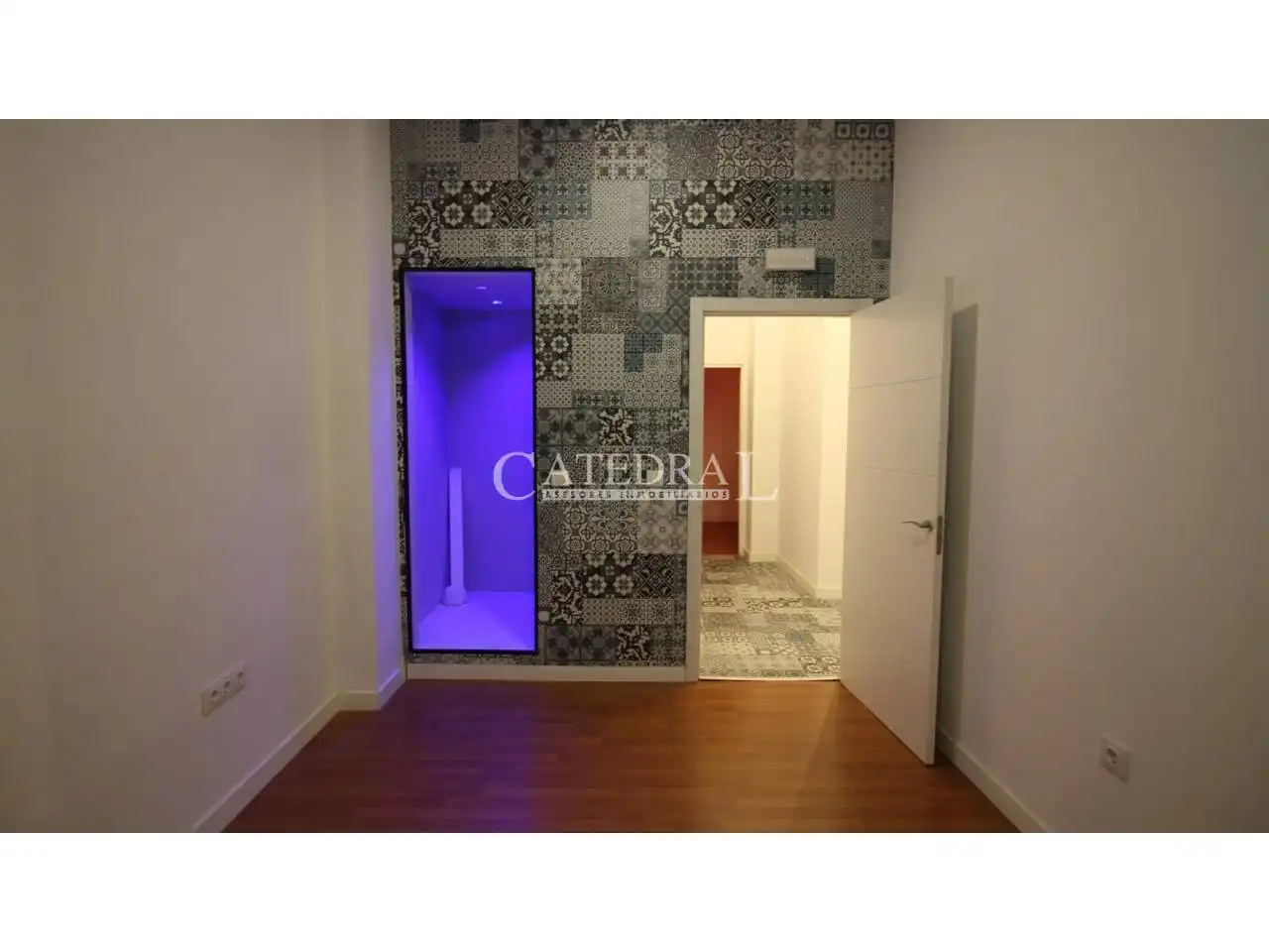 Commercial properties for rent in Sevilla  with Air Conditioner