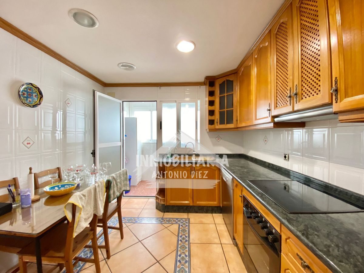 Kitchen of Flat for rent in Hondón de las Nieves / El Fondó de les Neus