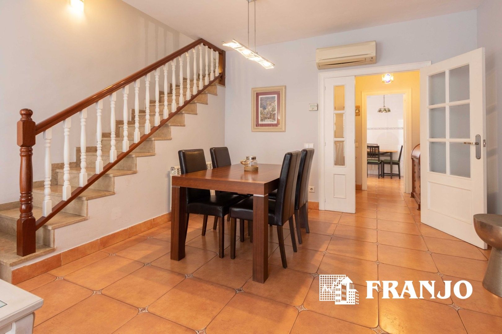 Dining room of Single-family semi-detached for sale in Barberà del Vallès  with Air Conditioner, Heating and Terrace