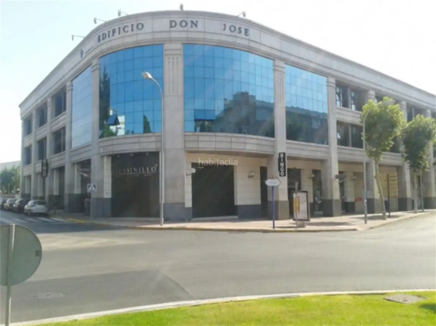 Büro zum Verkauf in Calle Albéniz 57