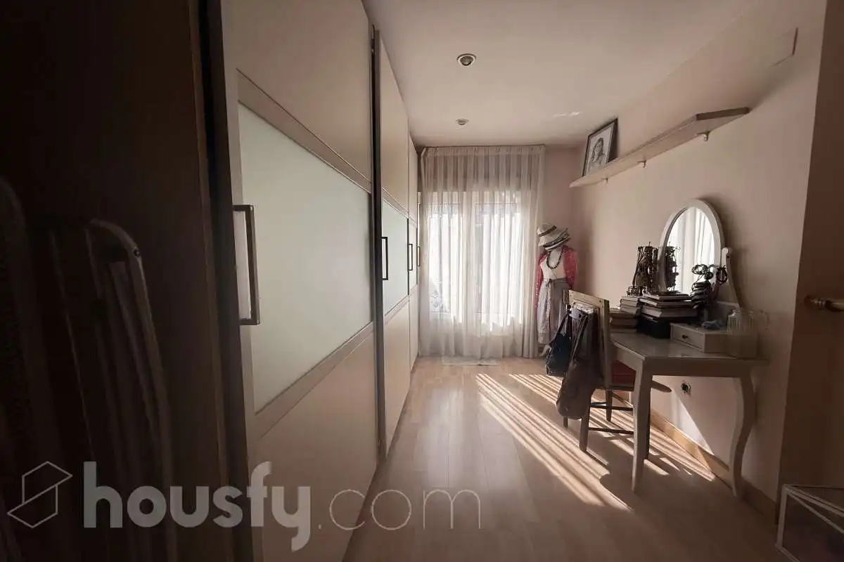 Schlafzimmer von Maisonette zur Miete in Madrid mit Klimaanlage, Heizung und Terrasse