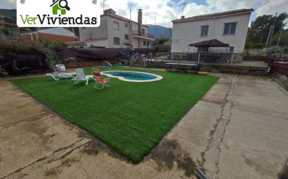 Jardí de Casa o xalet en venda en Vallirana amb Aire condicionat, Calefacció i Jardí privat