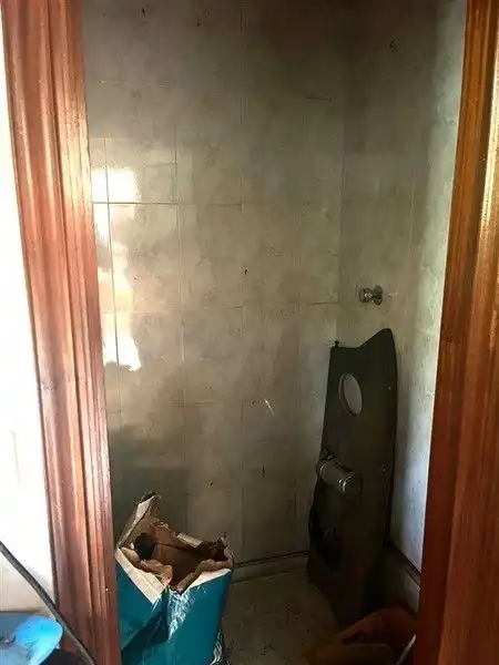 Bathroom of Industrial buildings for sale in A Cañiza    with Alarm
