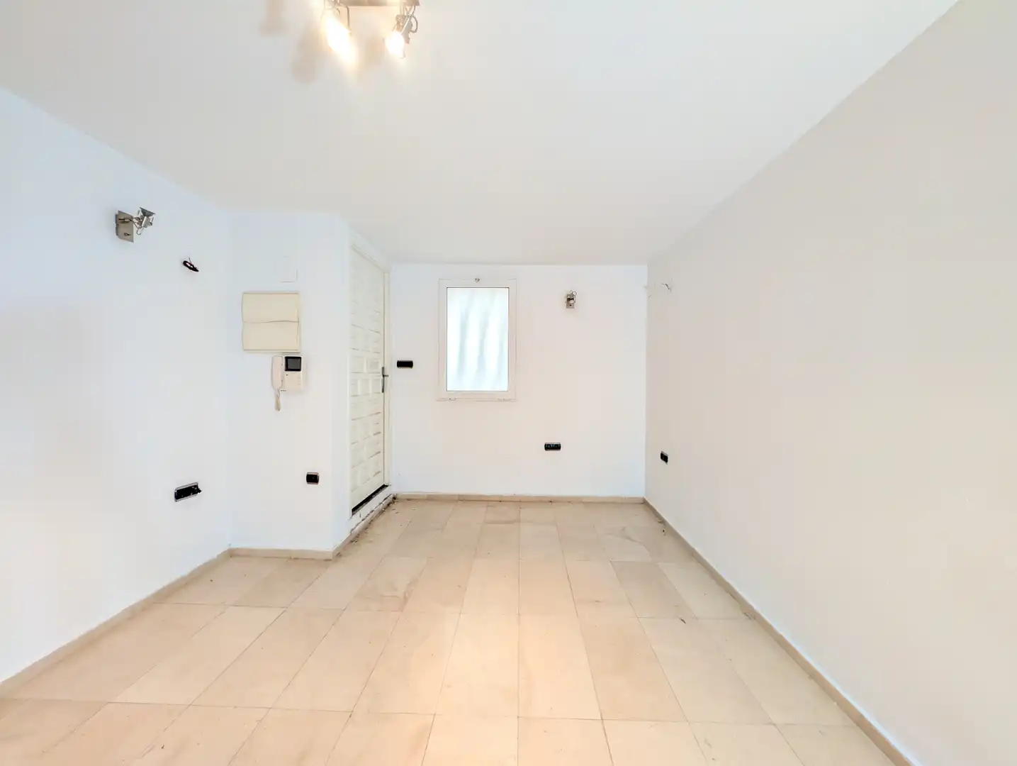 Local en venta en Zaragoza con Aire acondicionado