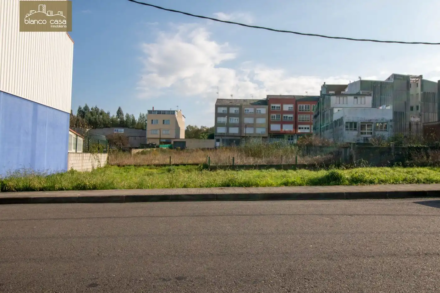 Terrenos y solares en venta en Carballo