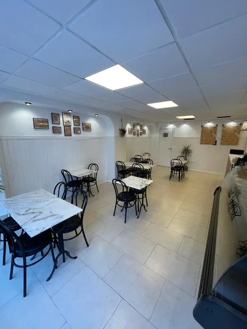 Local comercial en traspàs a Sant Joan, imagen 9