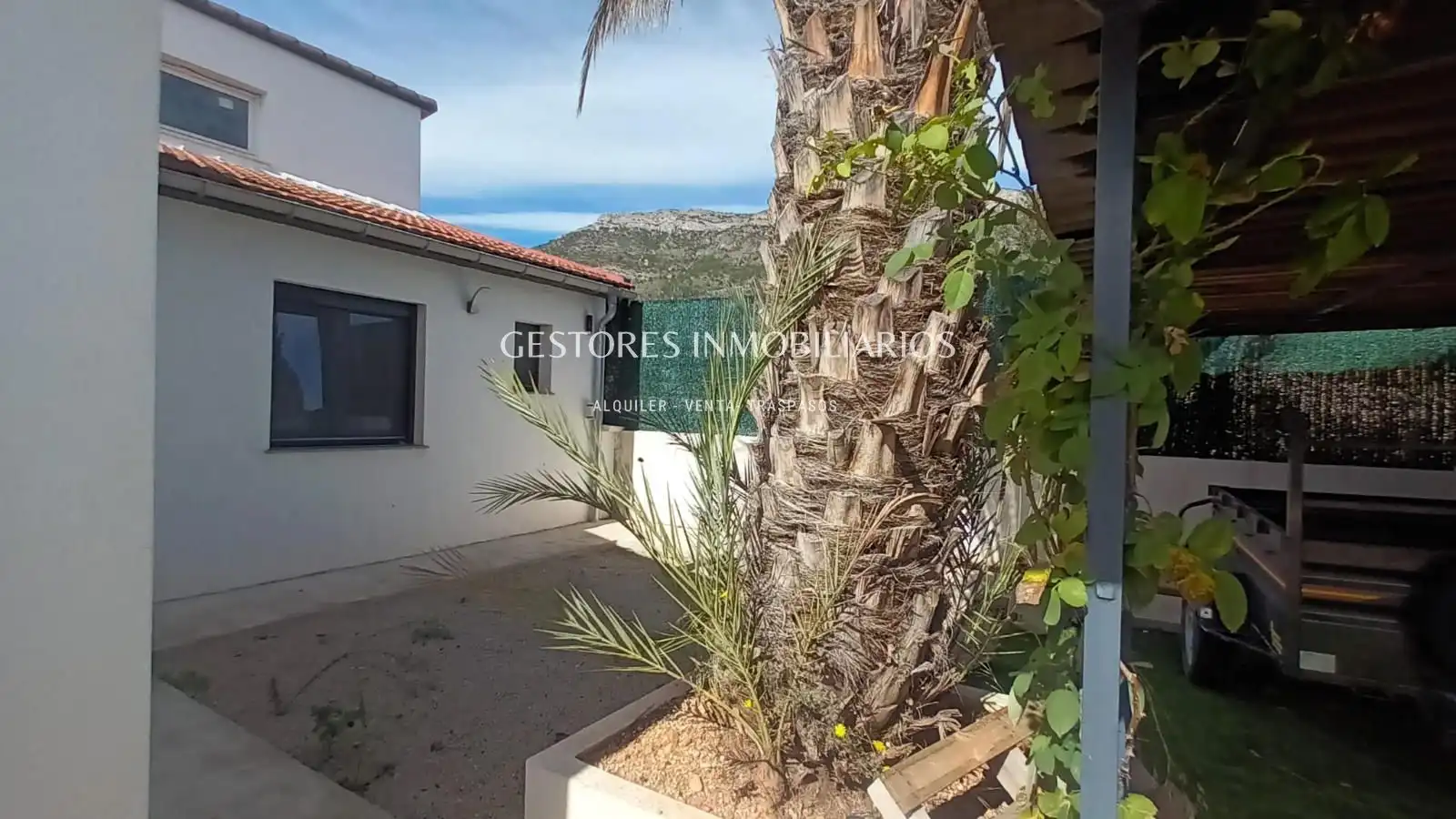 Vista exterior de Casa o xalet en venda en Gaianes, Alicante