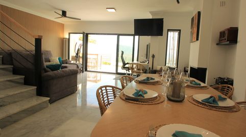 Foto 2 von Einfamilien-Reihenhaus zur Miete in Santa María, Marbella